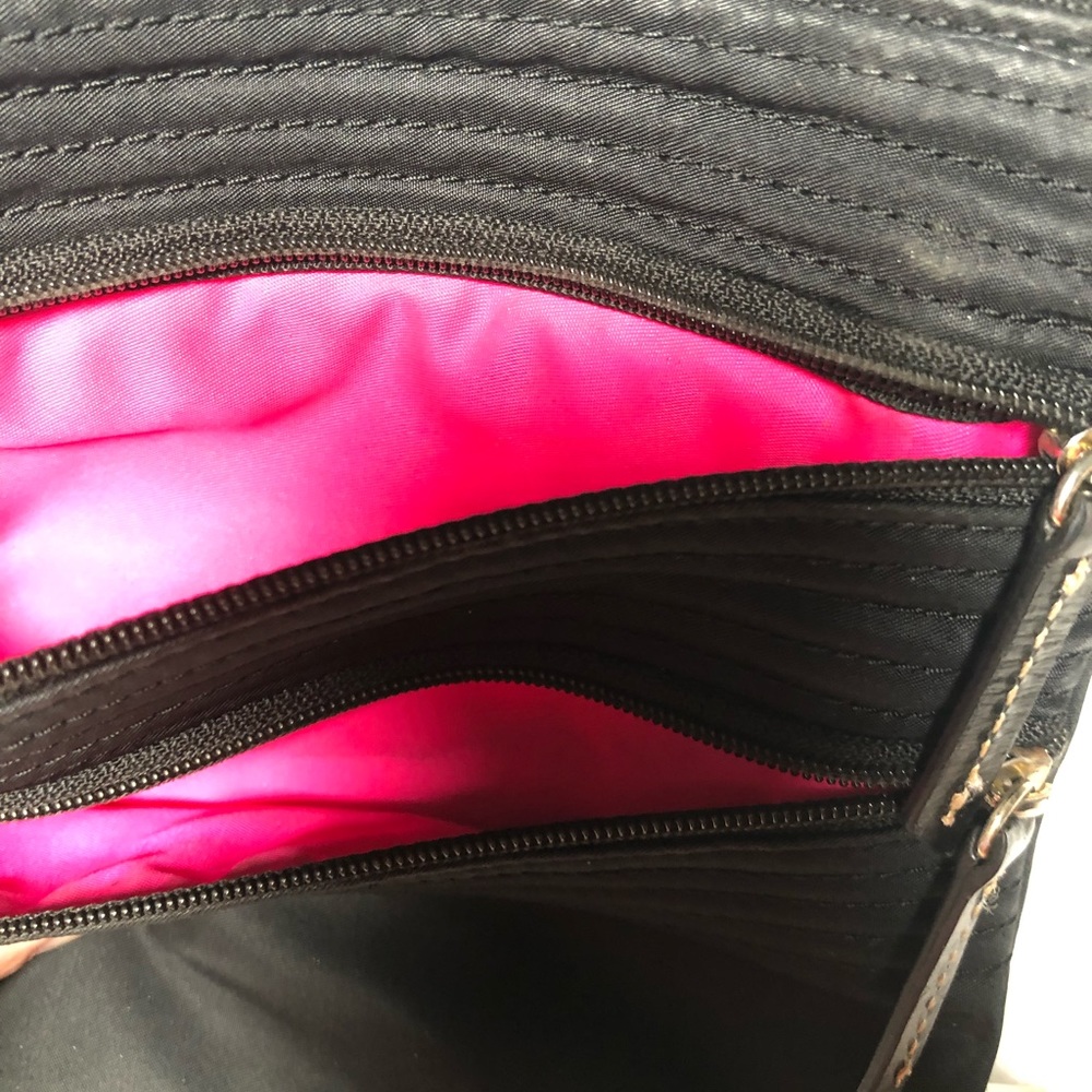 Dooney & Bourke - Picture 4 of 6